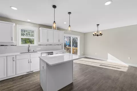 Kitchen - 989 Bay St, Fall River, MA 02724 photo 6 of 6