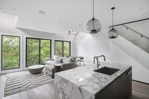320 Shawmut Ave #4, Boston, MA 02118