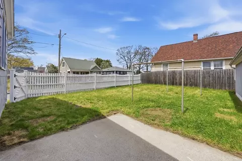44 Frontenac St, Springfield, MA 01151 photo 36