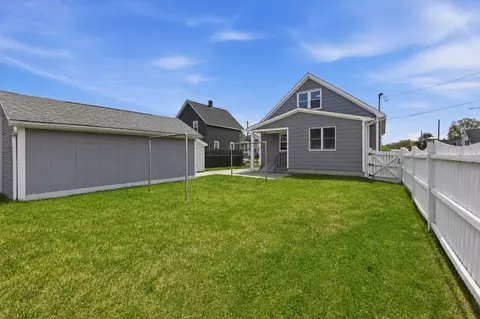 44 Frontenac St, Springfield, MA 01151 photo 33
