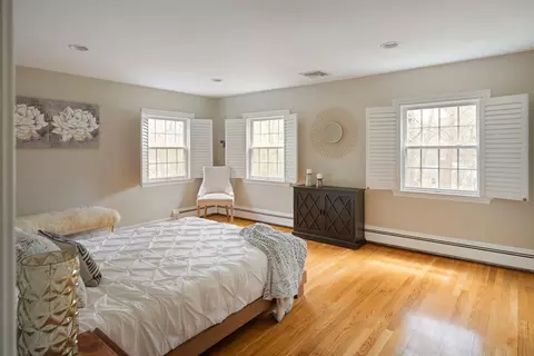 Bedroom - 18 Saddle Ridge Rd, Dover, MA 02030 photo 1 of 6