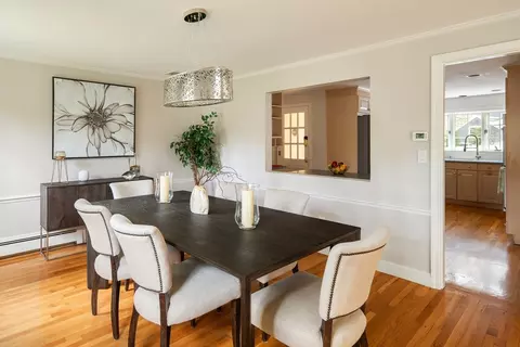 Dining - 18 Saddle Ridge Rd, Dover, MA 02030 photo 2 of 3