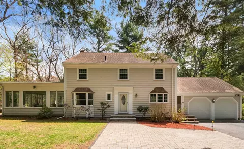 Exterior - 18 Saddle Ridge Rd, Dover, MA 02030 photo 2 of 5