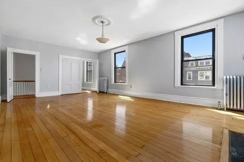 Living - 512 E Broadway, Boston, MA 02127 photo 6 of 9