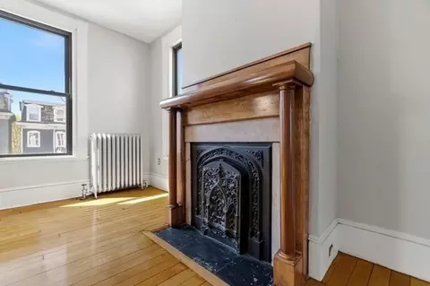 Living - 512 E Broadway, Boston, MA 02127 photo 5 of 9