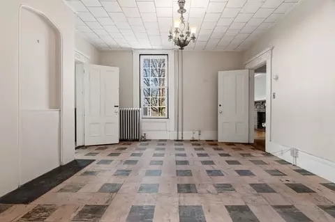 Living - 512 E Broadway, Boston, MA 02127 photo 3 of 9