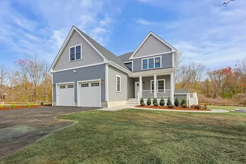 889 Maple St, Mansfield, MA 02048