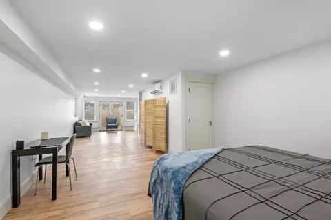 Bedroom - 6 Neptune Pl # R, Gloucester, MA 01930 photo 7 of 7