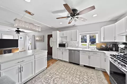 86 Prospect St, Canton, MA 02021 photo 7