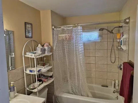 Bath - 58 Eureka, Springfield, MA 01104 photo 1 of 1