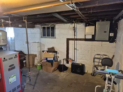 Other - 58 Eureka, Springfield, MA 01104 photo 4 of 5