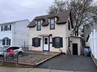 75 Summer St, Revere, MA 02151