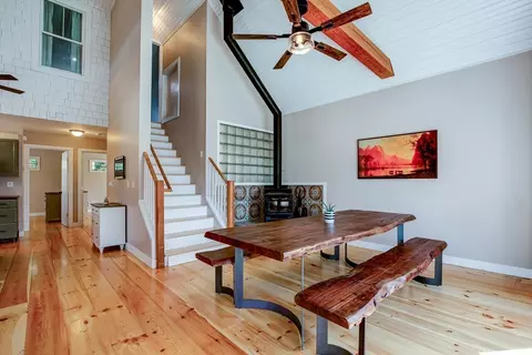 14 Laurel Dr, Ashburnham, MA 01430 photo 9