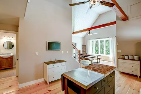 14 Laurel Dr, Ashburnham, MA 01430 photo 5