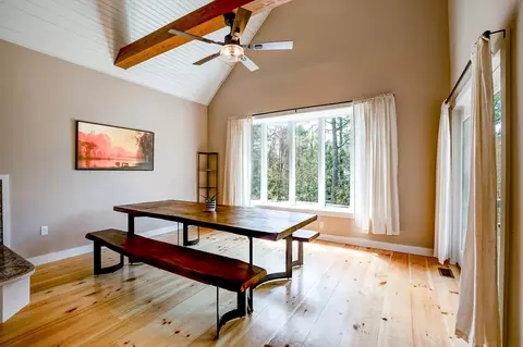 14 Laurel Dr, Ashburnham, MA 01430 photo 10