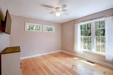 14 Laurel Dr, Ashburnham, MA 01430 photo 18