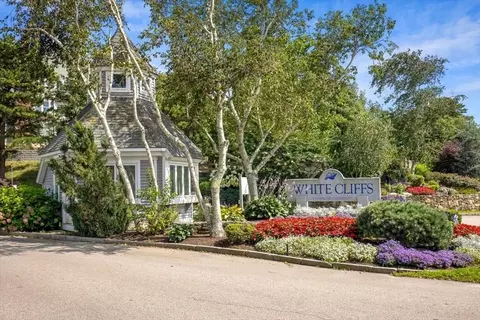 234 White Cliff Dr #GOLFVIEW, Plymouth, MA 02360