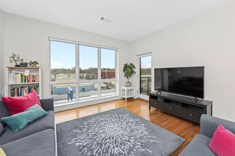 3531 Washington St #417, Boston, MA 02130