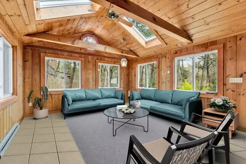 Exterior - 10 Bartlett Rd, Wellfleet, MA 02667 photo 3 of 7