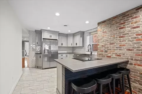 Kitchen - 40 Elm St #1, Worcester, MA 01609 photo 2 of 6