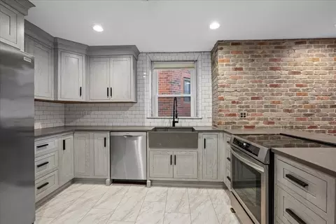 Kitchen - 40 Elm St #1, Worcester, MA 01609 photo 3 of 6