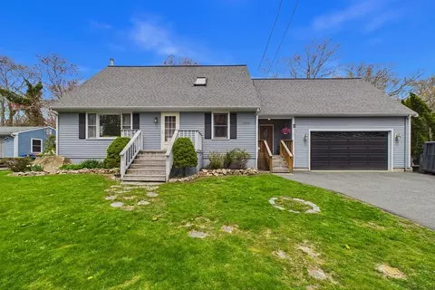 14 Day St, Fairhaven, MA 02719