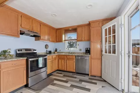 Kitchen - 91 Cohasset Rd, Wareham, MA 02532 photo 1 of 5