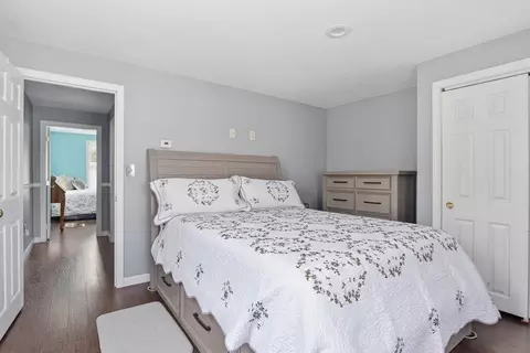 Bedroom - 91 Cohasset Rd, Wareham, MA 02532 photo 3 of 3