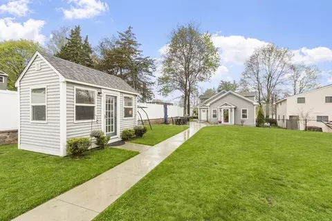78 Wilder Rd, Lunenburg, MA 01462