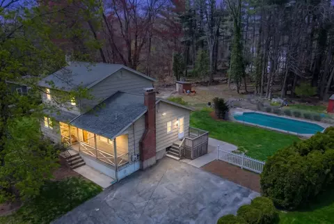 13 Concord St, North Reading, MA 01864