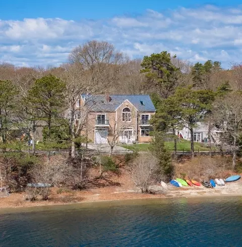 251 Lakeside Dr, Marstons Mills, MA 02648
