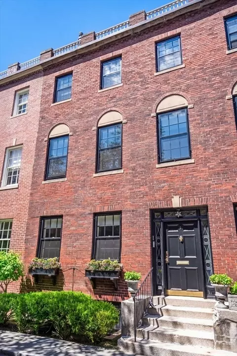 5 Charles River Sq, Boston, MA 02114