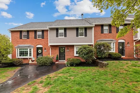 320 Newbury St #902, Danvers, MA 01923