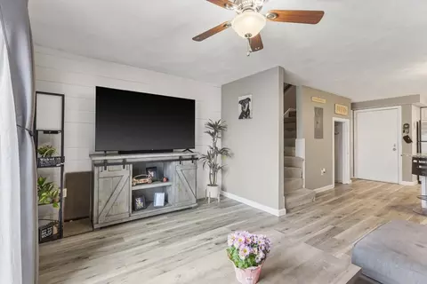 12 Summit Ave #6, Beverly, MA 01915