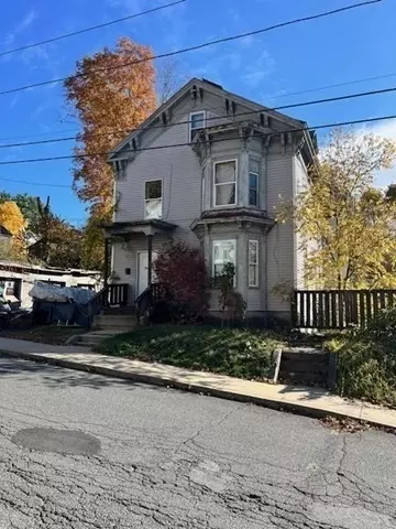 52 Mechanic St, Orange, MA 01364 photo 2