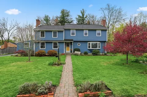 99 Blackberry Ln, Northampton, MA 01060