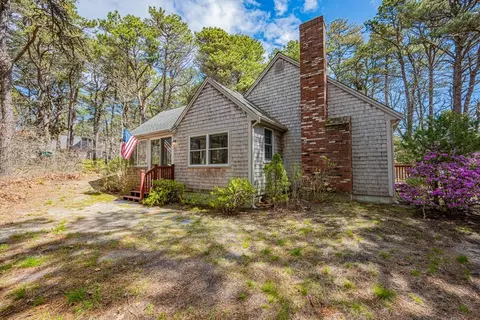 40 Uncle Nates Way, Eastham, MA 02642 photo 3