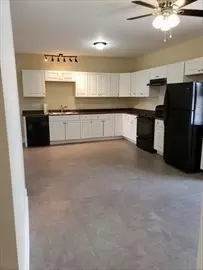 120 Mill St, Springfield, MA 01108 photo 3