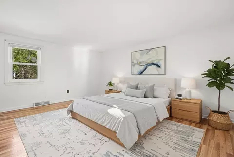 Bedroom - 203 High St, Hingham, MA 02043 photo 1 of 5