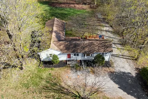 203 High St, Hingham, MA 02043