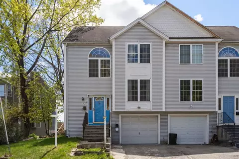 Exterior - 12 Hyannis Pl, Worcester, MA 01604 photo 2 of 3