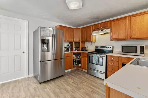 Kitchen - 12 Hyannis Pl, Worcester, MA 01604 photo 2 of 2