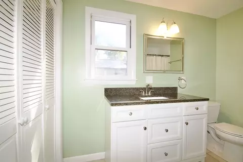 Bath - 2 Barton St, Granby, MA 01033 photo 3 of 3