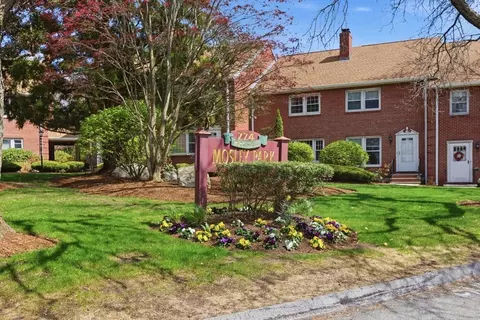 224 Park St #B4, Stoneham, MA 02180