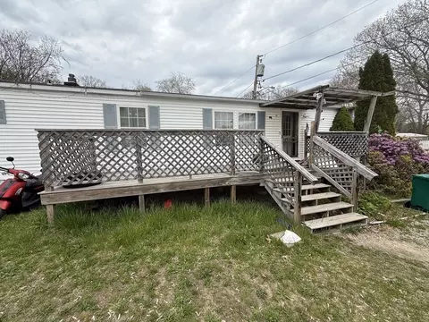 14 Patriot Cir, Plymouth, MA 02360