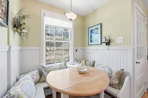 11 Drury Ln, Worcester, MA 01609 photo 15