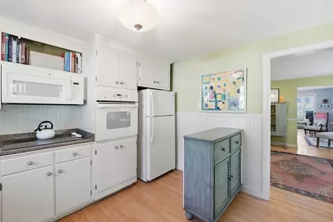 11 Drury Ln, Worcester, MA 01609 photo 13