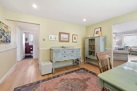 11 Drury Ln, Worcester, MA 01609 photo 9