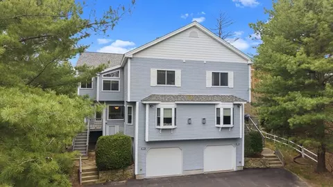 1804 Old Bridge Ln #1804, Bellingham, MA 02019