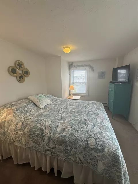 Bedroom - 36 Wankinquoah Ave, Wareham, MA 02571 photo 7 of 7